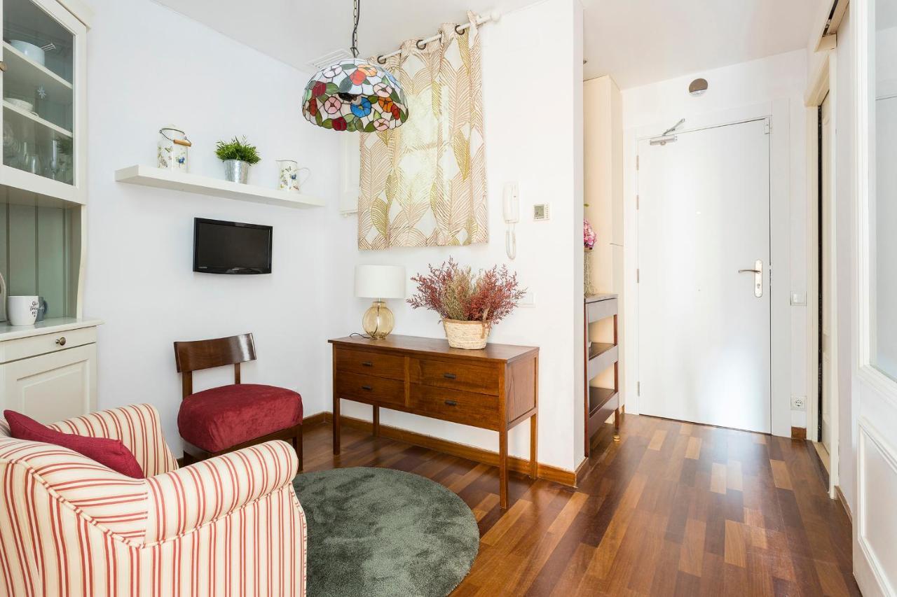 Beautiful Y Luxury Apartment Centrallylocated Барселона Екстериор снимка