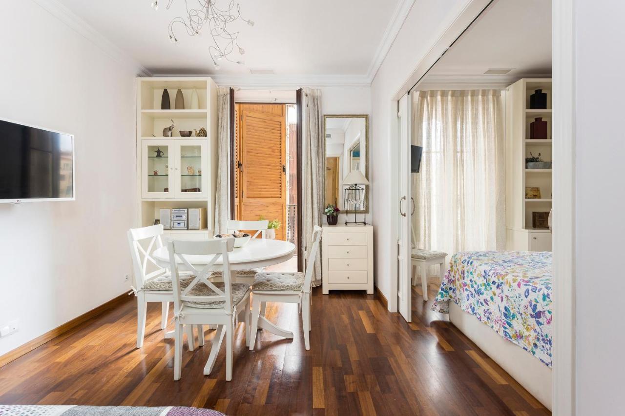 Beautiful Y Luxury Apartment Centrallylocated Барселона Екстериор снимка